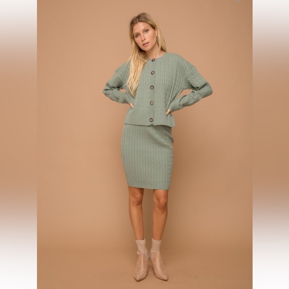 🆕Sweater Skirt Set Button Down Crop Cardigan & Jacquard Skirt Detail S, M & L - Picture 5 of 8